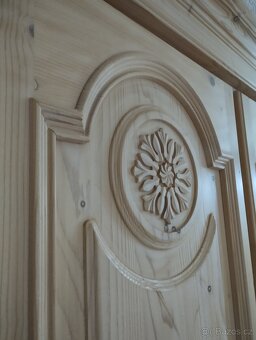 Šatní skříň 350x63x228 cm- smrk - 11