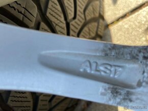 Prodám ALU BMW včetně zimních pneu - 11