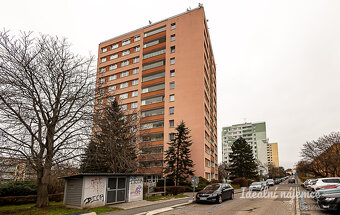 Pronájem bytu 1+1, Křenická, Strašnice, 16900 Kč/měs, 35m2 - 11