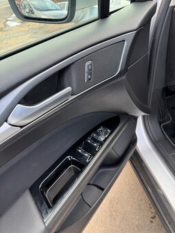 Ford Mondeo - 11