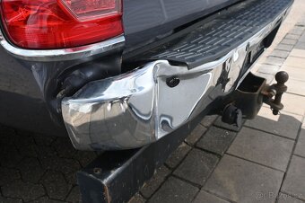 Toyota Hilux 3,0 D 4D DoubleCab Executive aut. 126kw - 11