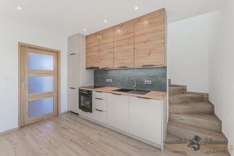 Prodej rodinného domu, Pardubice - Černá za Bory - 11