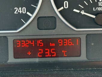 BMW E46 320d Touring Facelift 110 kW M47 - 11