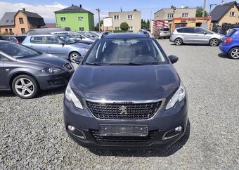 Peugeot 2008 1.2i Klima, Tempomat benzín manuál 60 kw - 11