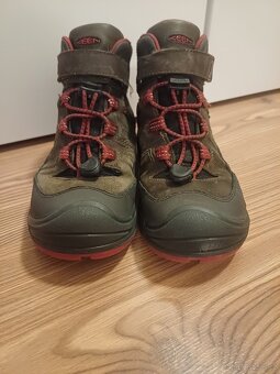 Keen Redwood Mid Wp Youth steel grey/red dahlia EU 34 - 11