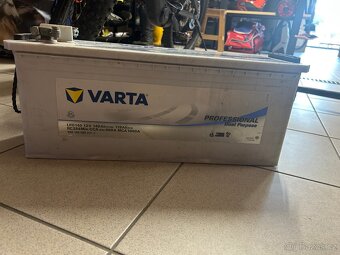 Prodám lodní elektronotor s bateriií. - 11