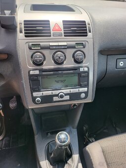 WV Touran 1.9TDI, 77kw, rok 2008,nová STK - 11
