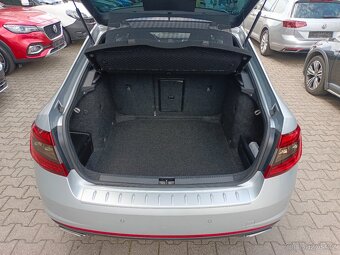 Škoda Octavia RS 2.0TDI 135kW DSG 102tkm Virtual Webasto DCC - 11