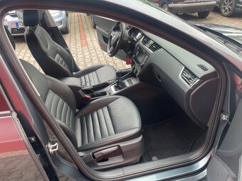 Škoda Octavia kombi 2.0 TDi 110 kW - 11