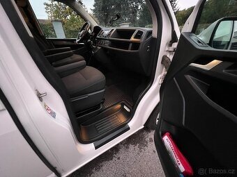 Volkswagen Caravelle 2.0 TDI - 11