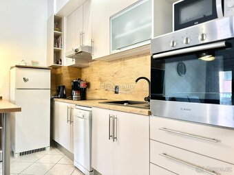 Trogir, Čiovo – pekný, zariadený apartmán len 150m od pláže - 11