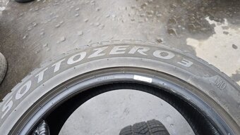 Zimní pneumatiky 255/45/19 Pirelli - 11