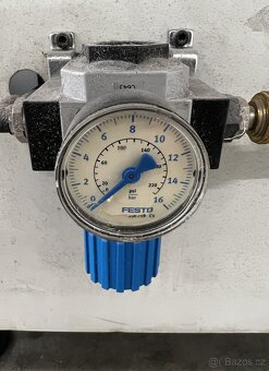 1998 Setřásací stůl Polar RA-4 - 11
