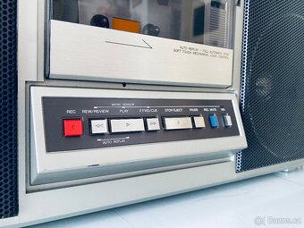 Radiomagnetofon/boombox Aiwa CS-660, rok 1981 - 11