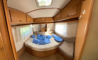 Obytný karavan Eriba-Nova - 11