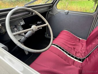 Citroën 2CV AZ z roku 1955 - 11