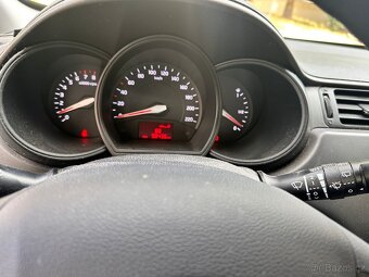 Kia Rio 1.25 62kw 90tkm - 11