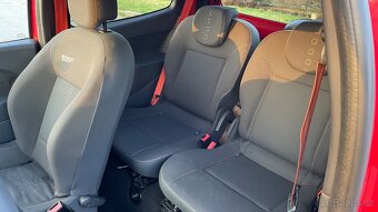 RENAULT TWINGO 1.6i RS - 11