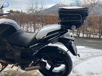 Moto Guzzi Sport 1200 4V - 11