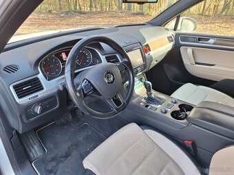 VW Touareg 3.0TDI 193kW r.v.2016 stk 7/26 - 11