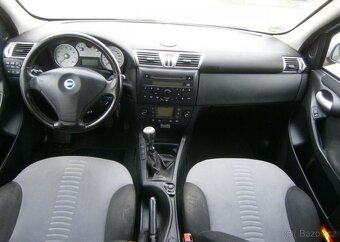 Fiat Stilo 1.6i benzín manuál 77 kw - 11
