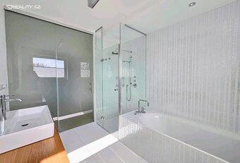 Pronájem bytu 3+kk 119 m² U Dívčích hradů, Praha - Smíchov - 11