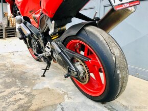 Aprilia Tuono 1000R, možnost splátek a protiúčtu - 11