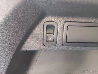 VW Tiguan 2.0TDI 147kW 4x4 DSG R-Line 72tkm Virtual Taž. ACC - 11