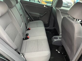 Volkswagen Golf Plus 1.6i 75Kw Edition 1-Majitel - 11