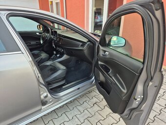 Alfa Romeo Giulietta 1.75 Turbo Quadrifoglio Verde - 11