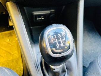 HYUNDAI IX20 1.4 i BENZÍN ALU KOLA,  NAJETO JEN 93 TIS KM - 11