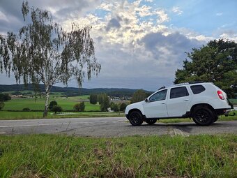 Dacia Duster - KUP ČR - 1.6i Benzín - JEN 93tis/KM - 11