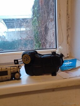 FORD MONDEO MK4 2.0I - 11