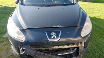 Peugeot 308 combi 1.6HDI Rok-2012 - 11