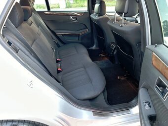 Mercedes-Benz E 200 CGI W212 KOMBI AUTOMAT BENZIN - 11