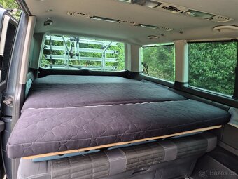 VW Multivan Atlantis Camper - 11