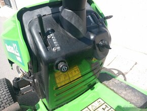 Prodám zahradní traktor MTD ( Master Cut ) 12.5Hp - 11