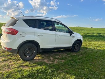 Ford Kuga - 11