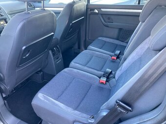 TOURAN,2.0TDI,103KW,VÝHŘEV,DIGI,NAVI,PARKASIST,TZ,SERVIS VW - 11