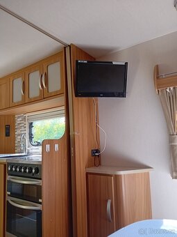Prodám karavan Lunár Delta  Ti - 11