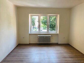 Zrekonstruovaný 2+1 byt v centru Vsetína - 11