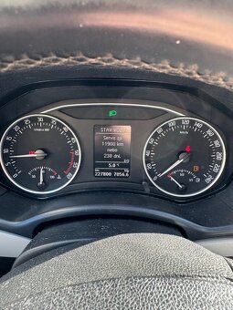 Škoda Octavia 2 1.6 TDI 77kW 2011 nova stk - 11