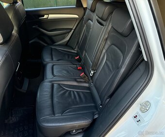 Audi Q5 2.0 TDI 130 Kw Webasto,Tažné, Kůže, 4x4 - 11