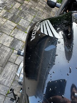 Honda Hornet 900, 2004 - 11