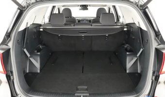 Kia Sorento 2.2 CRDi UM 2018 – 7-místné, Premium výbava - 11