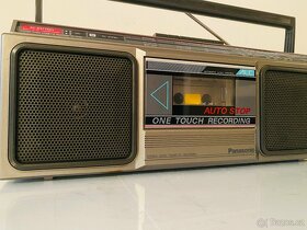 Radiomagnetofon Panasonic RX 4910L, rok 1984 - 11