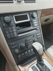 Volvo XC90 V8 - 11