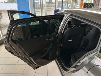 Nový Ford Focus Kombi - 11