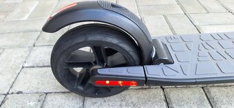 Elektrokolobežka Segway eXS KickScooter 300W - 11