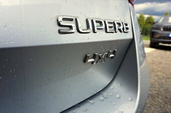 ŠKODA SUPERB III KOMBI 2,0 TDI 140KW 4X4 L&K - 11